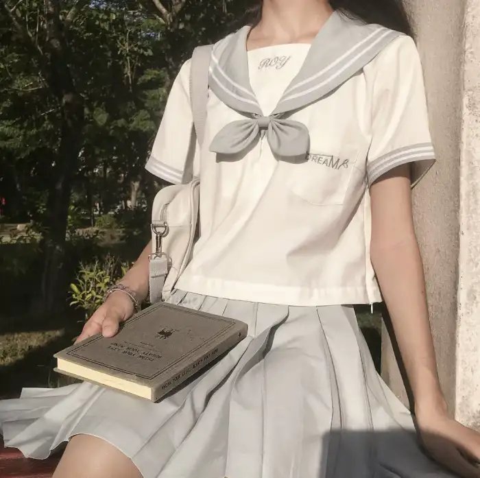 春曲丽影